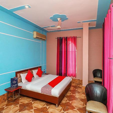 Hotel Collection O Raj Mahal Hisār Esterno foto