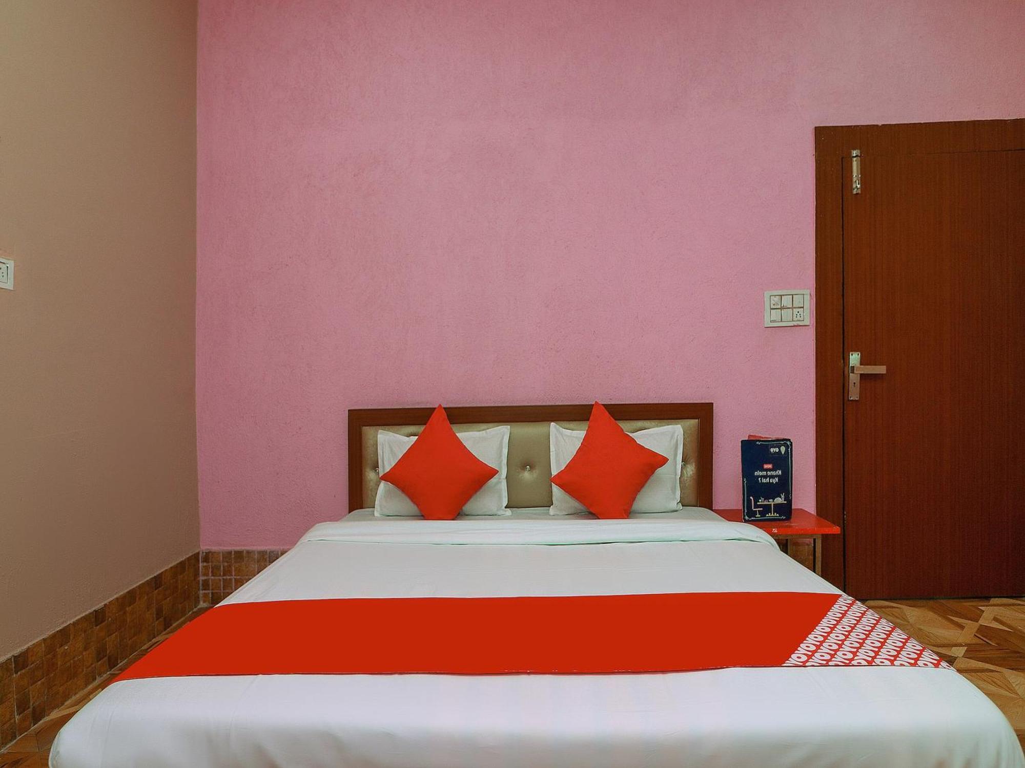 Hotel Collection O Raj Mahal Hisār Esterno foto