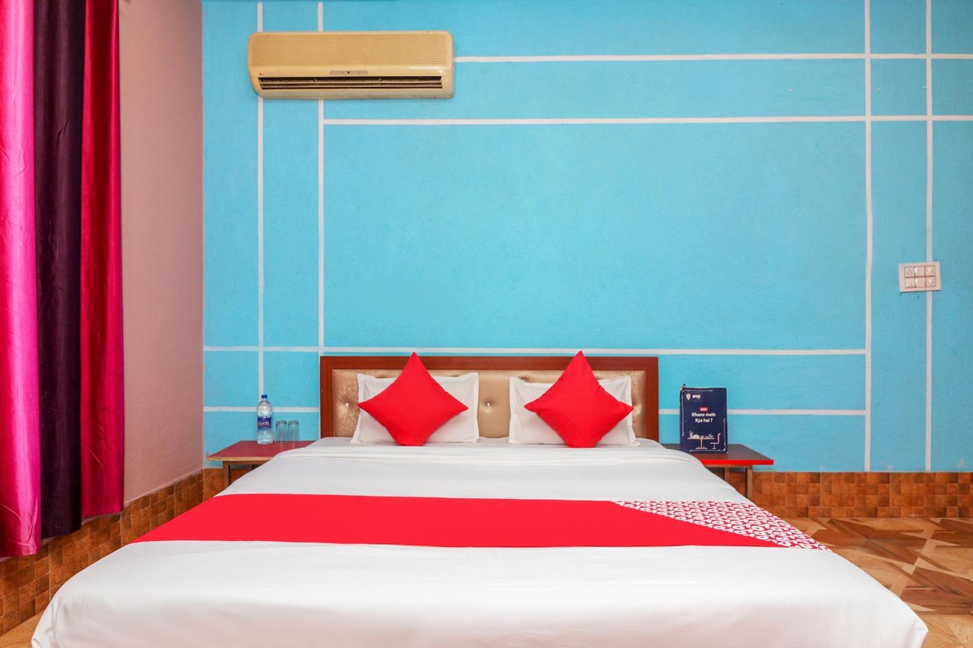 Hotel Collection O Raj Mahal Hisār Esterno foto